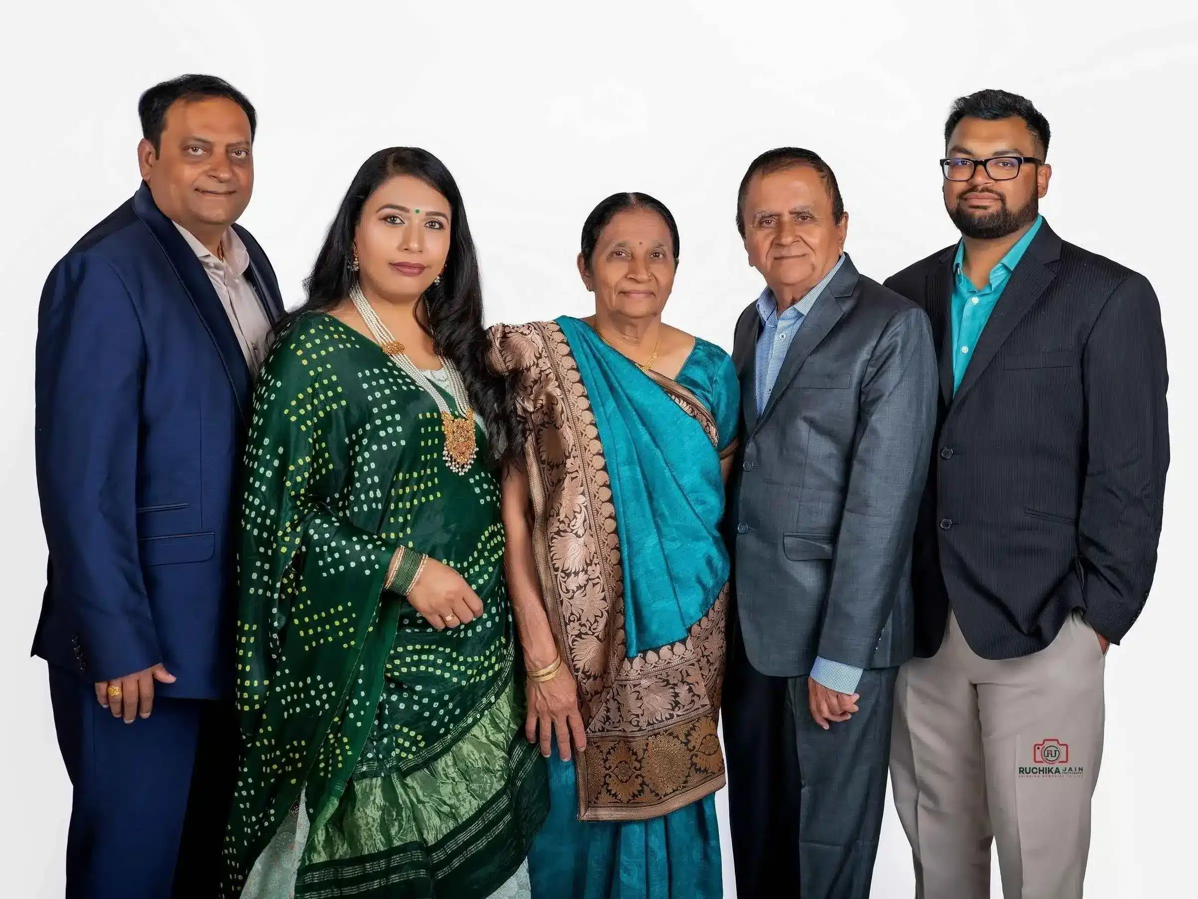 Affordable family photography in Wellington: capturing joy and togetherness