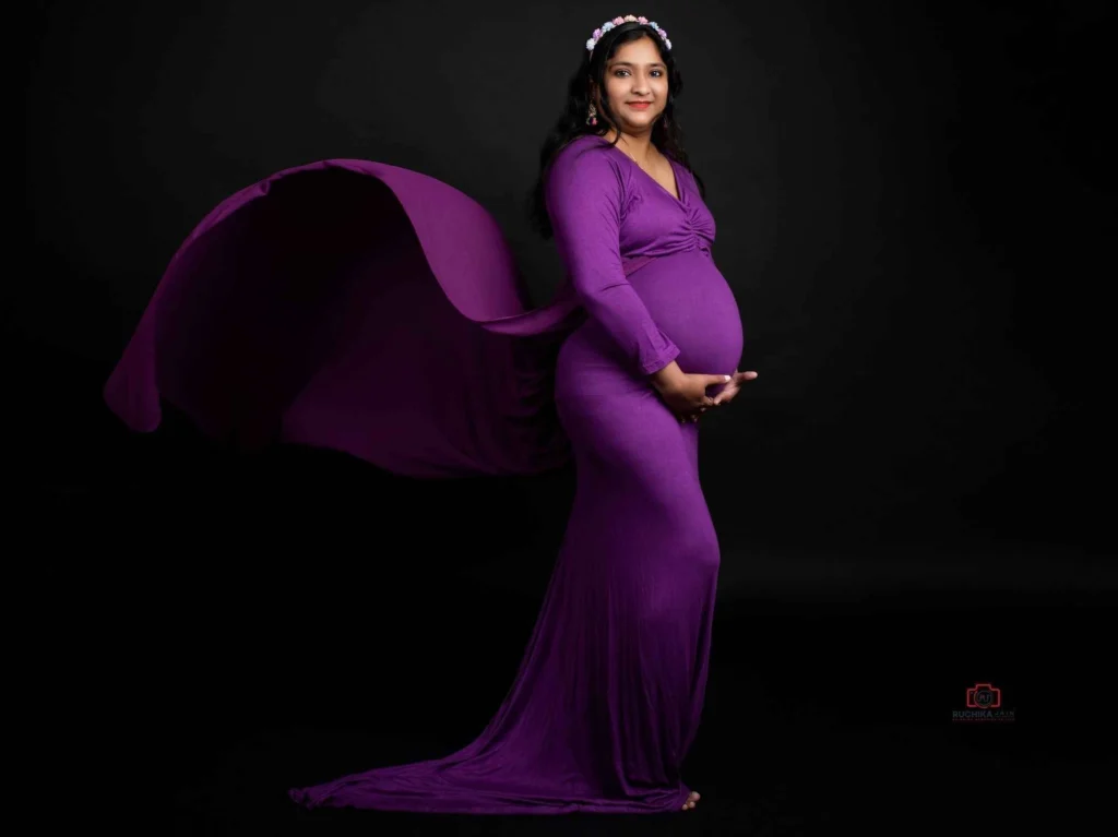 Maternity photography package showcasing expectant mother in various poses and settings