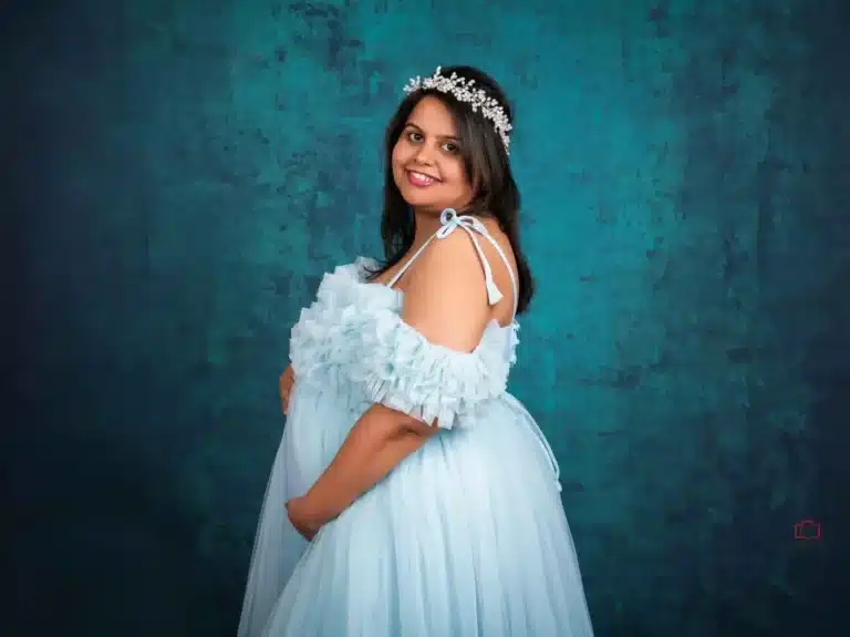 Pregnancy and Maternity Photography in Wellington: Capturing the Beauty of Motherhood