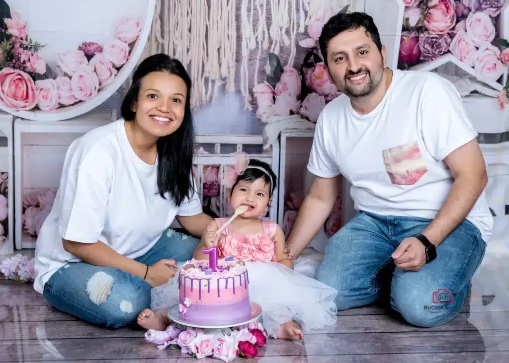 Magical cake smash photography session marking a special milestone