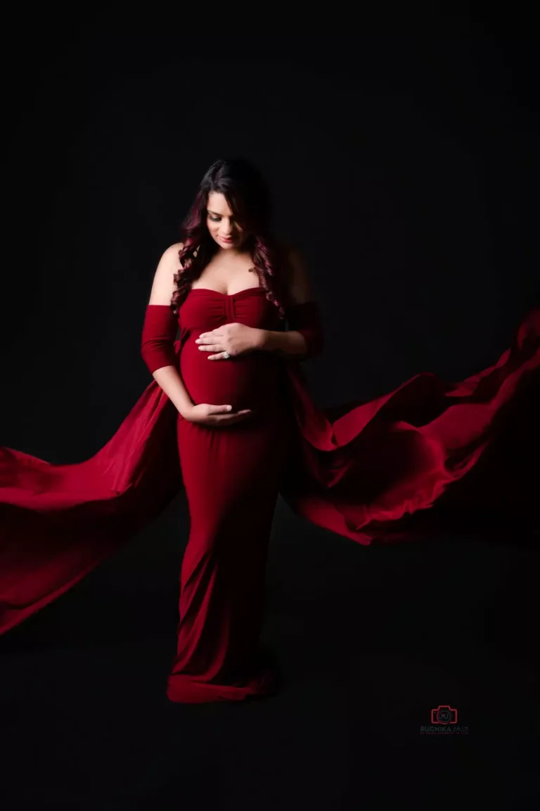 Captivating maternity shoot with artistic composition and lighting